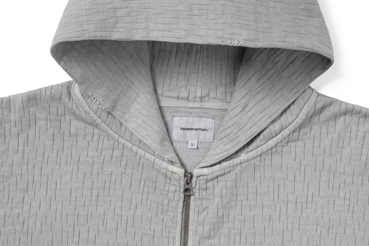 Damaged Zip Up Hoodie – P